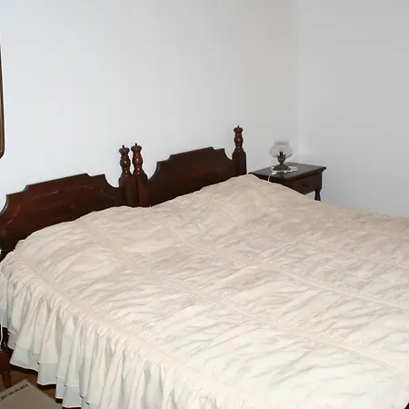 And With Parking Space Bol, Brac - 2873 Guest house Bol